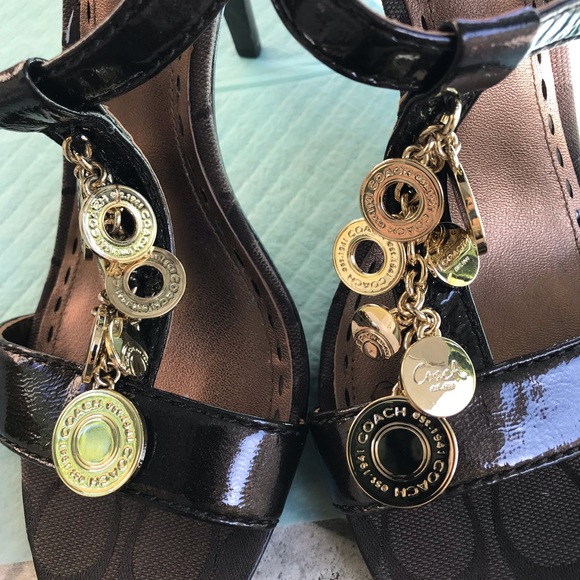 Coach Signature-C Patent Leather High Heels in Dark Brown Size 6.5 - Picture 2 of 11